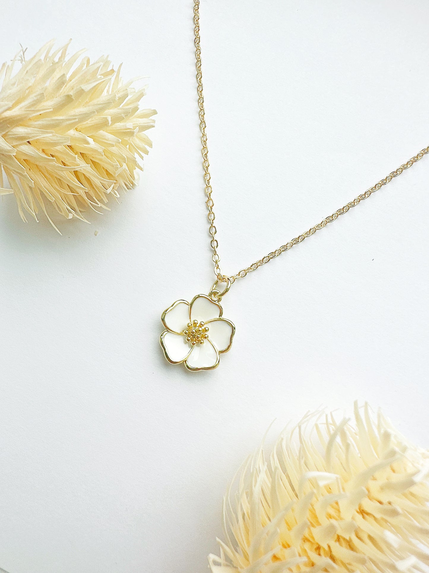 14k Gold-Filled White Hibiscus Flower Necklace